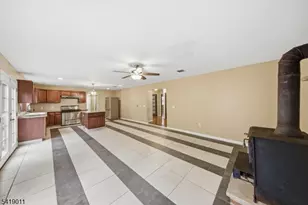 130 Valley View Dr, Rockaway Township, NJ 07866 - Photo 6