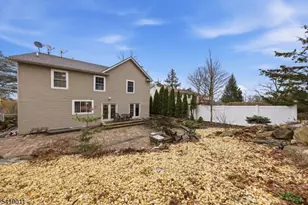 130 Valley View Dr, Rockaway Township, NJ 07866 - Photo 4