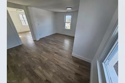 611 New York Ave #2, Lyndhurst Township, NJ 07071 - Photo 8