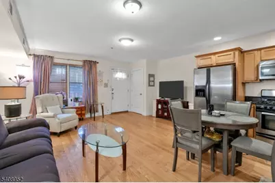 5 Maple Ave #102, Union Township, NJ 07088 - Photo 10