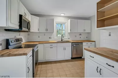 157 Kings Hwy, Roxbury Township, NJ 07850 - Photo 8