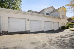 157 Potomac Dr Ondo, Bernards Township, NJ 07920 - Photo 14