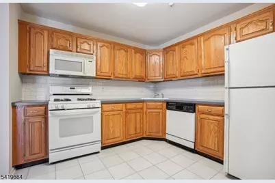 157 Potomac Dr Ondo, Bernards Township, NJ 07920 - Photo 6