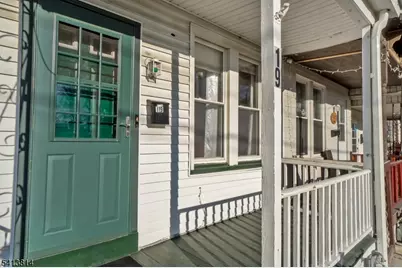 19 Railroad Avenue, Phillipsburg, NJ 08865 - Photo 1