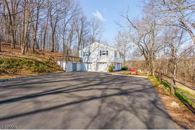 10 Ironia Rd, Mendham Township, NJ 07945 - Photo 4