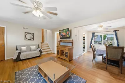 22 Cottage St, Belleville, NJ 07109 - Photo 4