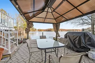 630 Warwick Turnpike, West Milford, NJ 07421 - Photo 32