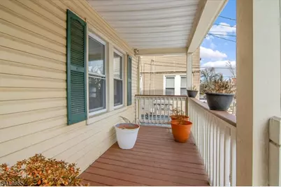 611 Stuyvesant Ave, Irvington, NJ 07111 - Photo 18