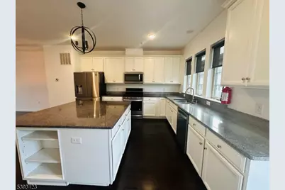 2 Ambrosia Ct, Livingston Twp., NJ 07039 - Photo 8