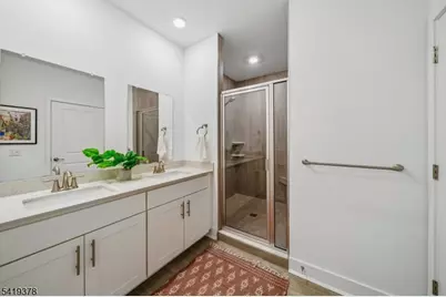 15 Whitney Ave, Morris Plains, NJ 07950 - Photo 14