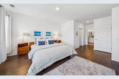 15 Whitney Ave, Morris Plains, NJ 07950 - Photo 12