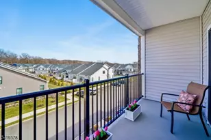 15 Whitney Ave, Morris Plains, NJ 07950 - Photo 24