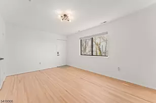 114 Pennington Ave, Passaic, NJ 07055 - Photo 22