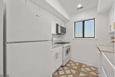 114 Pennington Ave #T, Passaic, NJ 07055 - Photo 8