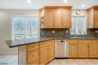 67 Frog Hollow Rd, Tewksbury Township, NJ 07830 - Photo 12