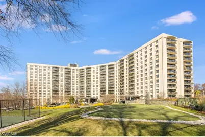 2 Claridge Dr #7NE, Verona, NJ 07044 - Photo 26