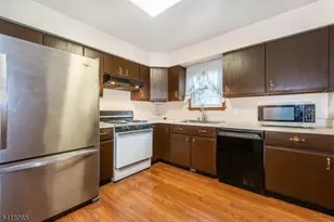 197 Fort Lee Rd, Teaneck Township, NJ 07666 - Photo 12