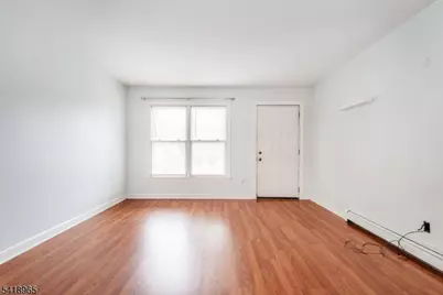 197 Fort Lee Rd, Teaneck Township, NJ 07666 - Photo 6