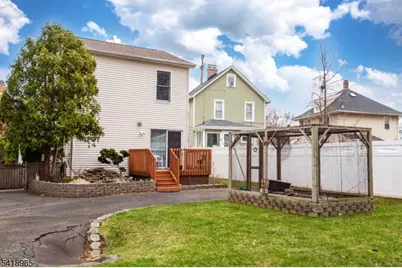 197 Fort Lee Rd, Teaneck Township, NJ 07666 - Photo 34