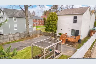 197 Fort Lee Rd, Teaneck Township, NJ 07666 - Photo 38