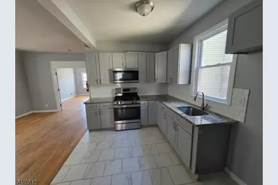 245 Marshall St, Elizabeth, NJ 07206 - Photo 4