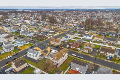 34 Henry St, Woodbridge Township, NJ 07064 - Photo 38