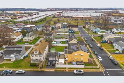 34 Henry St, Woodbridge Township, NJ 07064 - Photo 36