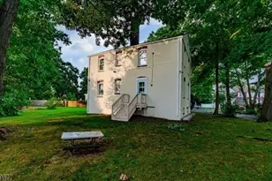 6 Armstrong St, South Bound Brook Boro, NJ 08880 - Photo 14