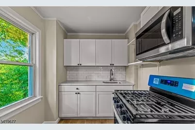 6 Armstrong St., Apt 2, South Bound Brook Boro, NJ 08880 - Photo 4