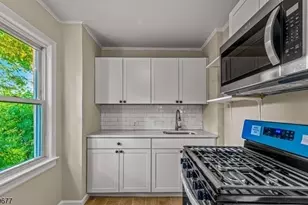 6 Armstrong St, South Bound Brook Boro, NJ 08880 - Photo 4