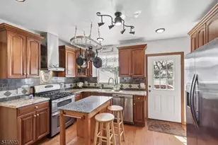 31 Bergen Blvd, Woodland Park, NJ 07424 - Photo 10