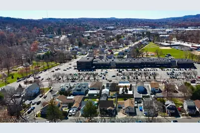 31 Bergen Blvd, Woodland Park, NJ 07424 - Photo 30