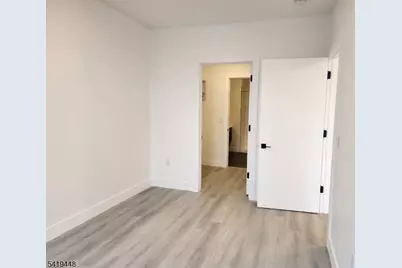 925 E Jersey St #533, Elizabeth, NJ 07201 - Photo 4