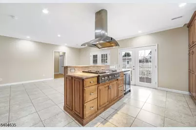 585 Mount Prospect Ave, Clifton, NJ 07012 - Photo 14