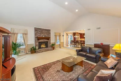 4 Summit Lane, Roxbury Township, NJ 07876 - Photo 4