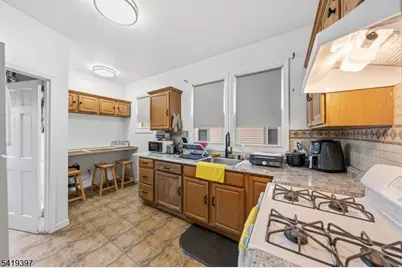 1417 Concord Pl, Elizabeth, NJ 07208 - Photo 22