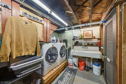 224 E High St, Somerville, NJ 08876 - Photo 36