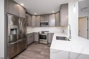 1 Carriage City Plz, Rahway, NJ 07065 - Photo 2