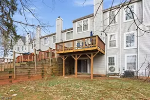 20 Pond Ct, Hillsborough Township, NJ 08844 - Photo 4