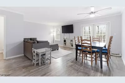 20 Pond Ct, Hillsborough Township, NJ 08844 - Photo 10