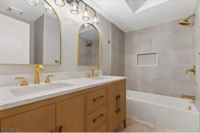 21A Andover Cir, Montgomery Township, NJ 08540 - Photo 18