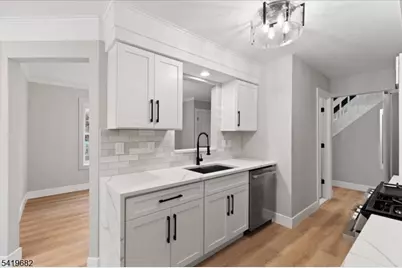 21A Andover Cir, Montgomery Township, NJ 08540 - Photo 10