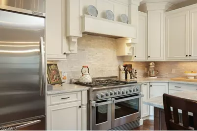 23 Galloping Hill Rd, Bernards Township, NJ 07920 - Photo 8