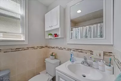 144 Bellevue St #1, Elizabeth, NJ 07202 - Photo 16