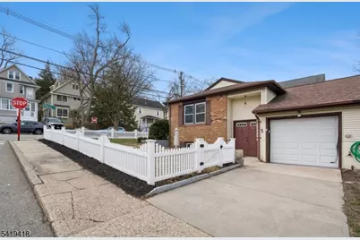 1 Lyons Pl, Morristown, NJ 07960 - Photo 2