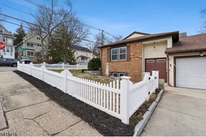 1 Lyons Pl, Morristown, NJ 07960 - Photo 4