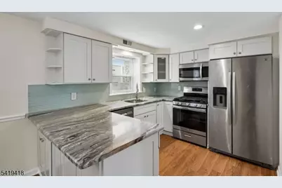 1 Lyons Pl, Morristown, NJ 07960 - Photo 16