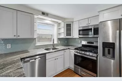 1 Lyons Pl, Morristown, NJ 07960 - Photo 18