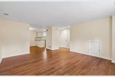 1 Lyons Pl, Morristown, NJ 07960 - Photo 10