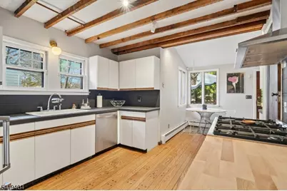 9 Dogwood Rd, West Orange Township, NJ 07052 - Photo 16